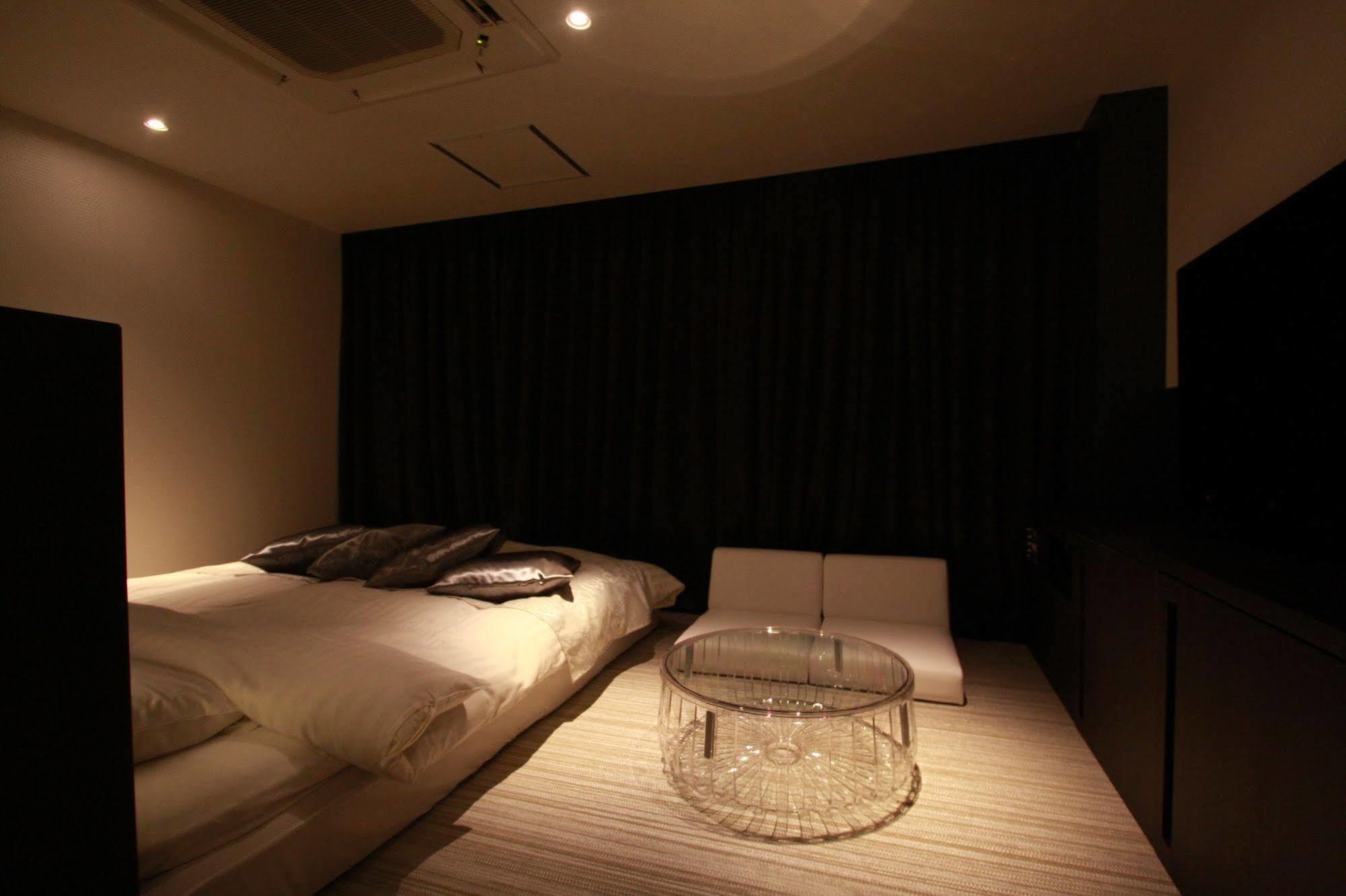 Hotel Edoyado (Adults Only) Tokyo Bagian luar foto