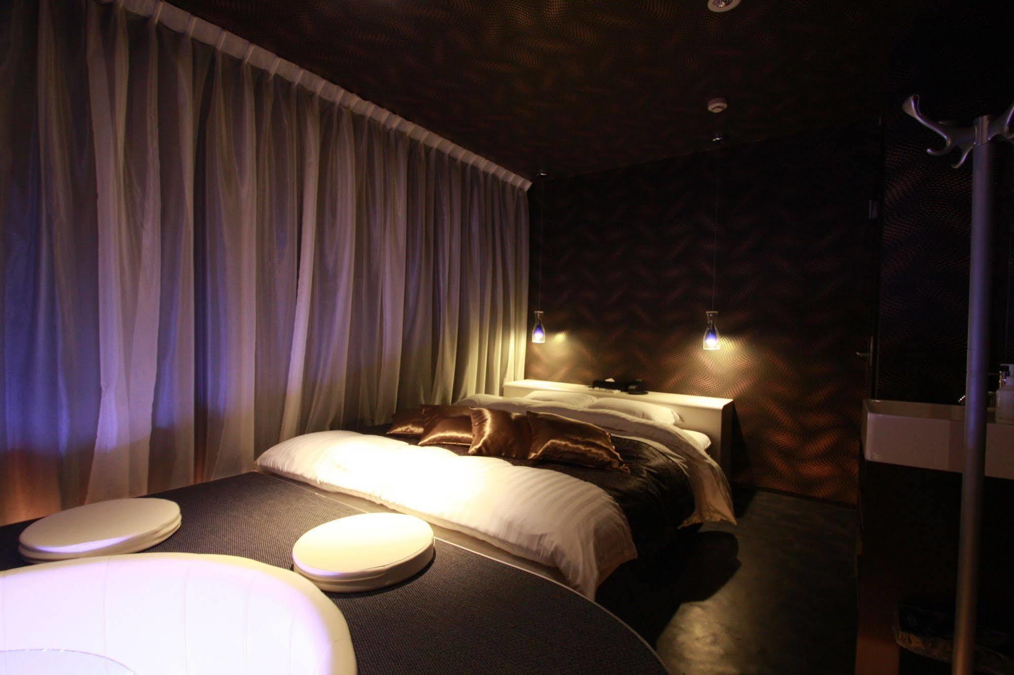 Hotel Edoyado (Adults Only) Tokyo Bagian luar foto