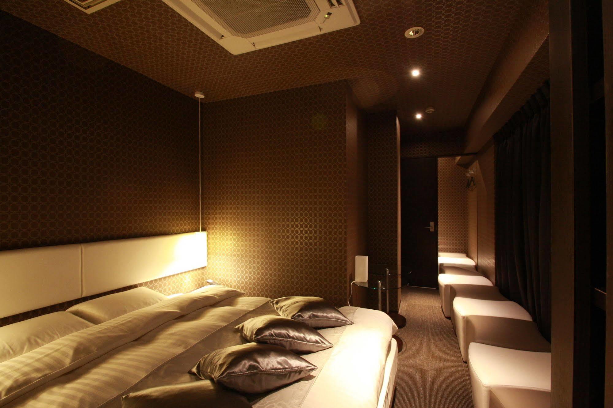 Hotel Edoyado (Adults Only) Tokyo Bagian luar foto