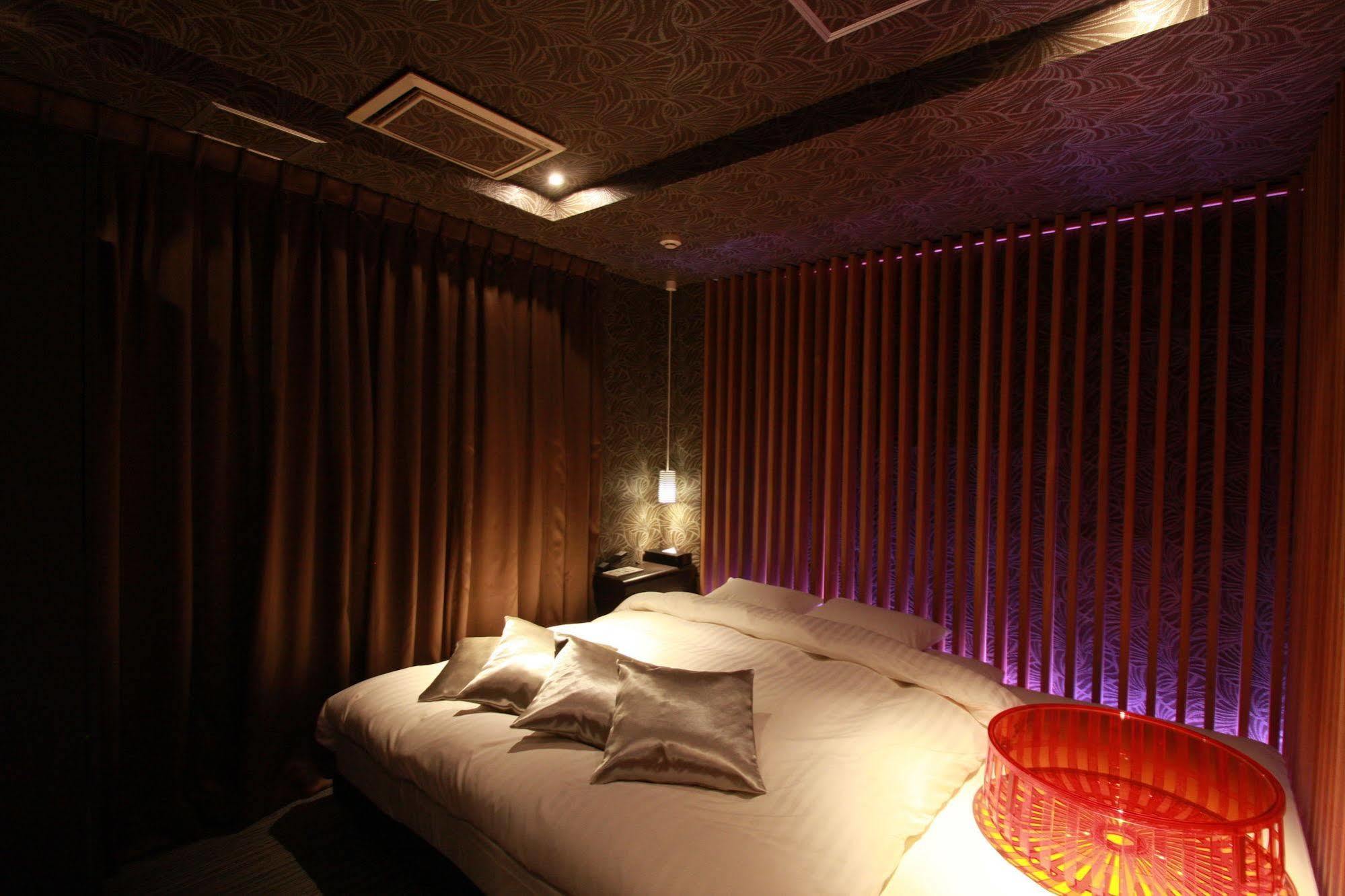 Hotel Edoyado (Adults Only) Tokyo Bagian luar foto